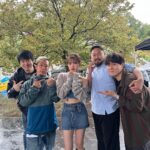 Wendy Instagram - 나의 첫 페스티벌 SLSL🤍 우리 키보드 & 밴드 마스터 Klozer님💕 (@producer_klozer) 기타에 정원준님💕 (@juuuuuuuuun) 베이스에 김성수님💕 (@musician_kss) 드럼에 김수준님💕 (@_rummer_d) 너무 행복했구 감사드립니당🙏🤍 최고에요🤍 비 오는 날에도 불구하고 보러 와준 우리 러비들도 너무 고맙구 감기 조심해요!!💙 사랑해ㅐㅐㅐ🥹