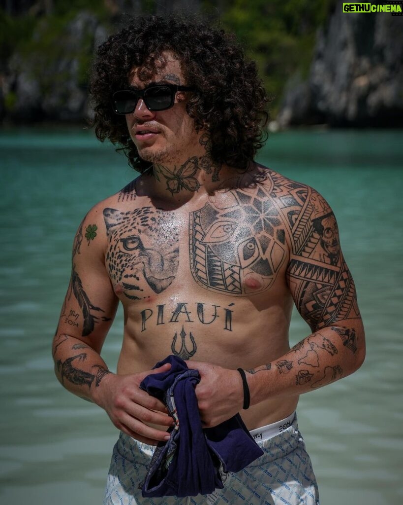 Whindersson Nunes Instagram - Quer ser mudelo é? 🤣 Phi Phi Islands, Thailand