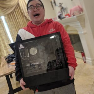 William Li Instagram - Eyy got a new PC from @nzxt 
I actually asked toast to take the first set of pictures but he sucked ass so @fedmyster took this one instead