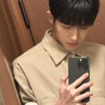 Winwin Instagram - 望右划🥳