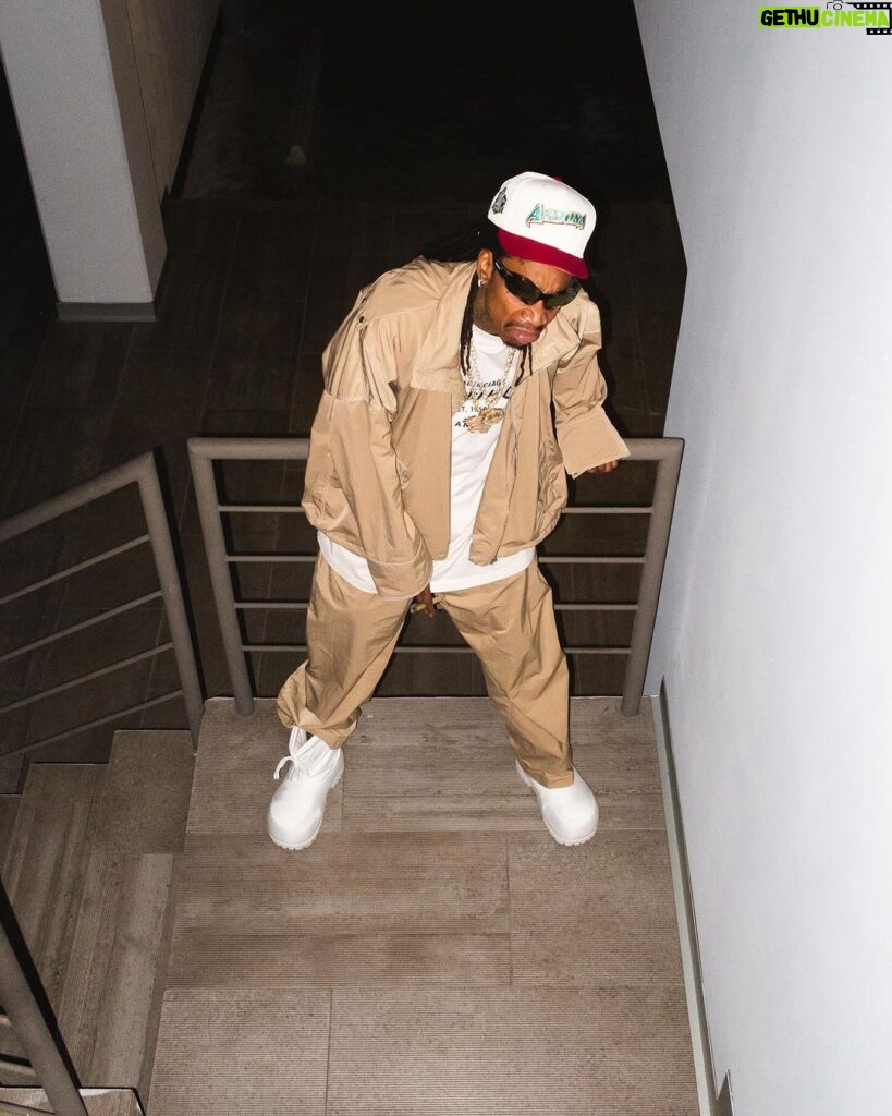Wiz Khalifa Instagram - Stompin on business