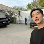 Woo Do-hwan Instagram - 날씨 너어무 좋구요🌼🌼🌼