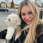 Xenia Seeberg Instagram - Happy new year ihr Lieben. Dankeschön dass so viele von Euch nachgefragt haben: Haluna geht es wieder besser und ist auch mit 11 Jahren nun bereit für neue Abenteuer in 2024! Happy new year my dear friends. Thank you for your many wishes: yes Haluna is doing much better and she is now at the age of 11 ready for new adventures in 2024. #happynewyear #bolonkazwetna #bolonkalove #bolonka #lovemydog #bestager #enjoythelittlethings #enjoythemoment Schloss Charlottenburg