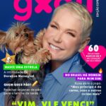 Xuxa Instagram - #BASTIDORES 🤳 No clima de #XuxaODocumentário, que já está completamente disponível no @globoplay, convidamos @xuxameneghel para fazer uma capa de revista especial e escolher a manchete. Com a palavra, a rainha: “Vim, vi e venci!” 👑❤️ *Capa de revista meramente ilustrativa