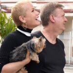 Xuxa Instagram - O penúltimo episódio de #XuxaODocumentário foi liberado ontem no @globoplay. Aproveita pois tá quase acabando 🥲 Fotos @bladmeneghel Equipe X