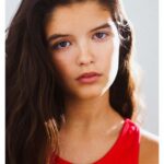 YaYa Gosselin Instagram - It’s been 2 years since I updated my headshots thanks to Covid and I’m so glad to have finally sat in front of your lens @jeffreymosierphotography ❤️ 💇🏻‍♀️💄 @duchessnatalia Brooklyn, New York