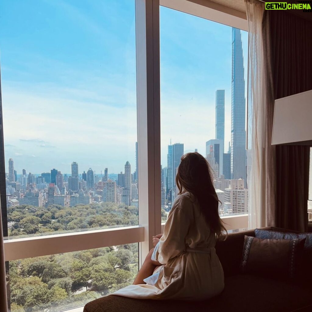 Yanet Garcia Instagram - New York, New York 🌹 Central Park, New York