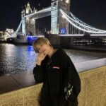 Yangyang Instagram - Long time no see, London❤️ did u guys have a lot of fun yesterday?