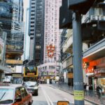 Yao Mi Instagram - 因為疫情時隔4年的香港 雖然我的青春記憶 好多喜歡的店面、餐廳消失了… 但每一處街角依然充滿驚喜♥️ 跟我的充電寶創造新的回憶 @yyyrrr414 @sunyanen_ 開心見到我棟哥 還幫我們留下了回憶美照📷 @liveforlive #2024Yaomi #hongkong Hong Kong