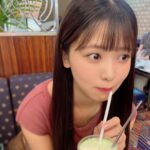 Yasuda Momone Instagram - ヘナモンポーズ . . . #喫茶店 #難波カフェ #なんばカフェ #昭和レトロ #クリームソーダ #osaka #cafe