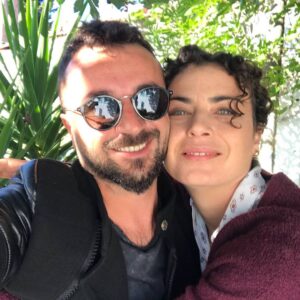 Yeşim Büber Instagram - Yönetmenimi sevdiğim doğrudur. #siyahinci