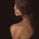Yekaterina Varnava Instagram - Наш календарь богат на праздники и разного рода события. Что ни день, в сторис кто-то поздравляет свою аудиторию с чем-нибудь или напоминает о том, что было. Надеюсь, вы позволите мне сегодня, как и в прошлые годы, напомнить, что скоро, а точнее 4 февраля Всемирный день борьбы против рака. И я надеюсь, что мы с вами не останемся в стороне и, как в предыдущие годы, окажем информационную поддержку в распространении информации об этом заболевании и его лечении. Согласно исследованиям, рак на ранних стадиях поддается лечению, поэтому так важно проводить обследование своевременно, не откладывать, если возникли проблемы со здоровьем, вовремя обращаться к врачу и проводить диагностику организма при малейшем подозрении. И так хочется, чтобы у каждого была возможность получать лучшее медицинское обслуживание из возможного. И чтобы это было доступно всем, кому необходимо. Сейчас как никогда развитие медицины требует поддержки. В Подмосковье открывается центр радиотерапии и ядерной медицины, где лечение и диагностика будут доступны по ОМС. А в онкодиспансере Тульской области появится первый отечественный аппарат контактной лучевой диагностики, предназначенный для комплексного лечения онкологических заболеваний с очень высокой точностью, сохраняя при этом практически незатронутыми окружающие здоровые ткани. Международный день борьбы с раком призван помочь в предотвращении онкологических заболеваний. И знания о том, что такое рак и как с ним можно справляться - уже большой шаг. Будем знать больше, и тогда поможем.