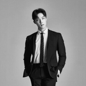 Yeon Seung-ho Instagram - I'm growing with the love you sent me. Thank you. As an actor, I'll repay you with more diverse appearances. Let's have fun!💕