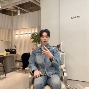Yeon Seung-ho Instagram - Desire, ask, believe, receive.