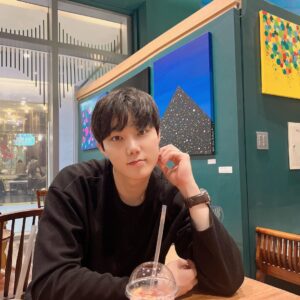 Yeon Seung-ho Instagram - Our greatest glory is not in never falling, but in rising every time we fall.

- Confucius -