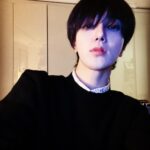 Yesung Instagram - Una vida positiva es el atajo a la felicidad. seamos todos felices en diciembre.