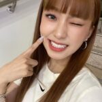 Yoon Bo-ra Instagram - 😉✌🏼