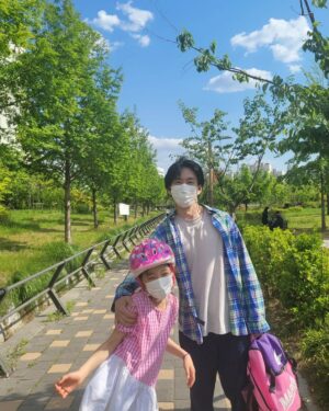 Yoon Ji-min Instagram - 5월의기록
(5월 내내 파티였던것같은 기분)
.
.
#감사합니다
#🙏