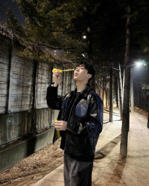 Yoon Jun-won Instagram - 물대포!!!