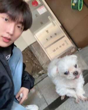 Yoon Jun-won Instagram - 멍멍멍