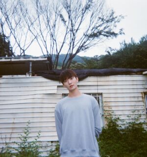 Yoon Jun-won Instagram - 폐가 체험