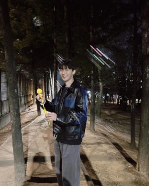 Yoon Jun-won Instagram - 물대포!!!