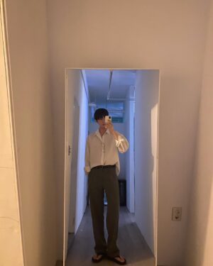 Yoon Jun-won Instagram - 생존신고😌