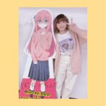 Yoshino Aoyama Instagram - #0219 🐮 ・ 久しぶりの仙台！大好きLOVEが溢れます。 うっかりシュバってしまうな……へへ 焼肉も美味(うま)でした！牛なのに！はははは ・ ・ #青山吉能 #ぼっちざろっく #インストアイベントSENDAI #ありがとうだべ