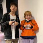 Yu Takahashi Instagram - こちらが、う◯こポーズになります。 何故、いきなりう◯こポーズかと申しますと、aikoさんが表現してくださっているう◯こポーズの手の中に映り込んでいるアルバム「PERSONALITY」の12曲目にその答えが隠されております。。。 …もしよければあなたもご一緒に、せーの、💩💩💩。