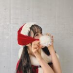 Yui Oguri Instagram - Merry Christmas EVE 🎅🏻🎄💫 素敵なケータリングと… お誕生日のお祝いも幸せでしたぁ 握手会二日間 ありがとうございました！！ #個別握手会 #クリスマス#サンタコス #ケンタッキー #銚子丸