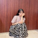 Yui Oguri Instagram – LOVE it 🐄🩶

最近、アクセサリーがすきです☺︎

#ラヴィット
#ヘアアレンジ
#マグネットピアス
#アクセサリー