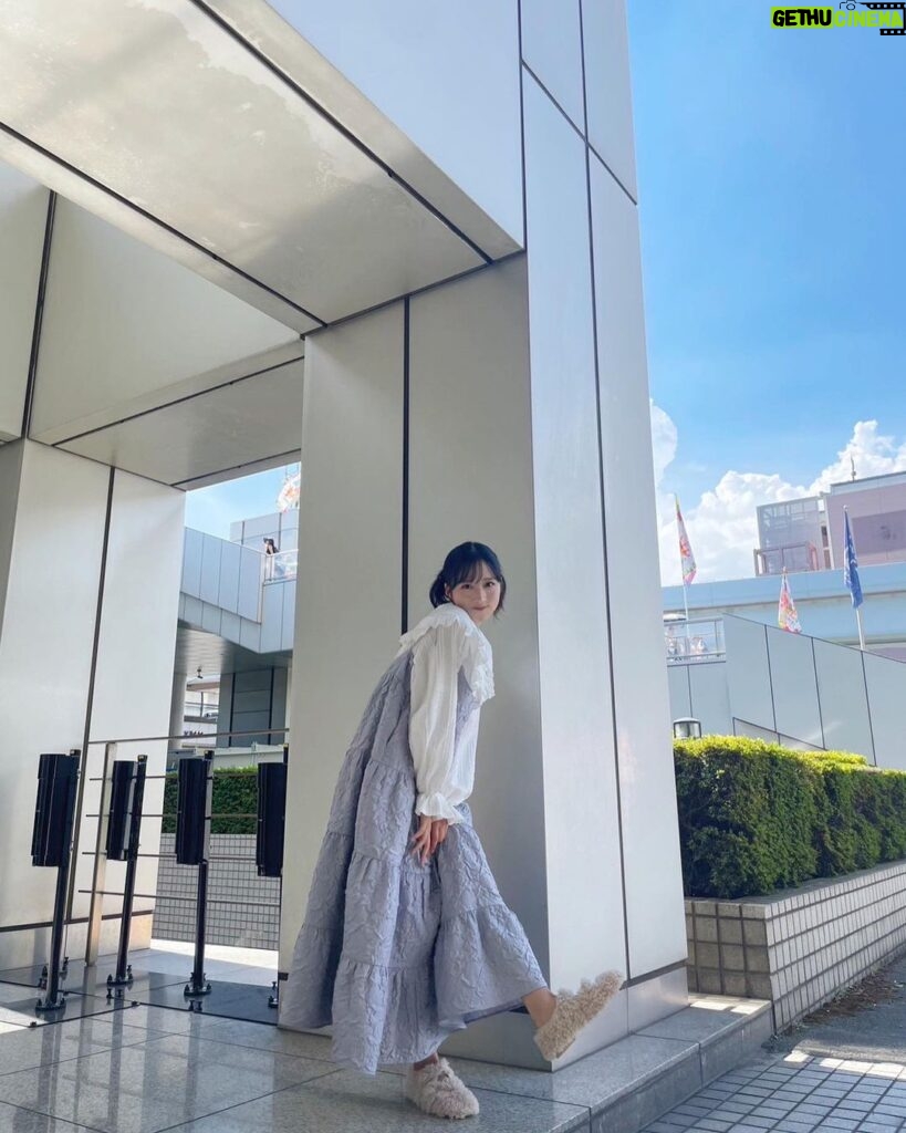 Yui Oguri Instagram - もこもこもこ🧸🫧 特に靴がかわいい…。 #ライオンのミライモンスター #甘々コーデ #クマコーデ #merryjenny
