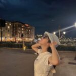 Yui Oguri Instagram – 載せるタイミング逃した
写真たち…🏰🐭💫🤍

テンション高めな私。
お姉ちゃんと夜から行った時の！
ティポトルタ美味しかったぁ◎

#夢の国
#ディズニーシー
#disney