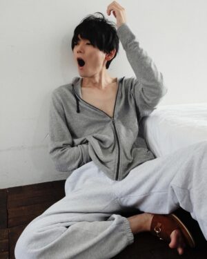 Yuki Furukawa Instagram - 【写真集『果実』発売のお知らせ】
この度、4年ぶりの写真集『果実』を発売することが決定しました！

ロングインタビューも掲載されておりますので、是非ご確認ください！
　
・古川雄輝オンラインサロン
https://lounge.dmm.com/detail/3468/　 

■書籍情報
古川雄輝最新写真集『果実』
発売日：2021年11月27日
仕様　A4サイズ／128ページ
発売元：blueprint book store、全国の書店・ネット書店

#写真集 #果実
#yukifurukawa #古川雄輝