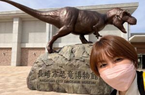 Yuko Nakazawa Instagram - ⭐︎⭐︎

先日の家族旅。
娘のゴルフの大会のあと
その足で長崎へ。

恐竜が
大好きな息子のリクエスト。
長崎市恐竜博物館に。

次は
福井に行きたいって。

#記念日0401
#長崎 
#出島ハーバー #グラバー園
#大浦天主堂
#恐竜
#長崎のもざき恐竜パーク
