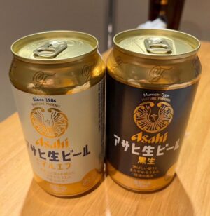 Yuko Nakazawa Instagram - ⭐︎⭐︎

カンニング竹山さんと。

アサヒビール
マルエフのイベントでした。　
今日２月１５日〜１９日
天神地下街1番街イベントコーナーにて、
『マルエフ横丁 in 福岡』が開催されています。

#おつかれ生です
#マルエフ横丁
#福岡
#天神地下街
#期間限定女将