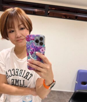 Yuko Nakazawa Instagram - ・・

お仕事終わってお迎え前
地道にコツコツ。
筋肉付けたい。

からのお迎え。
雨降ってきたけど
ギリギリセーフ。