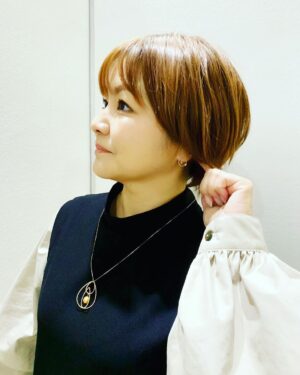 Yuko Nakazawa Instagram - ⭐︎⭐︎

昨日も
可愛いお洋服を着せてもらえて
嬉しかったです。

お洋服やアクセサリーを
私の為に探してもらえたり、お貸しくださったり、
綺麗にメイクをしてもらえる事って、
幸せな環境だなといつも思います。

いつもありがとうございます✨

👗
@intimite_onemile  san
💎
@kinoshitapearl  san

#衣装