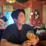 Yun Sung Instagram - 추억의 노래 😊🥹