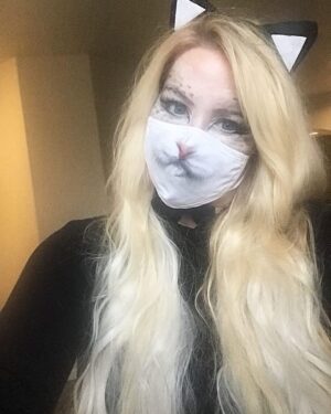 Yvette Rachelle Instagram - 👻 #Boo 👻 #Meow 🐱 Hope everyone had a fun #safetravels #happyhalloween🎃👻🕸 I decided this year with another year of #covid around to be a cute funny safety #facemask white #felinefriendsofinstagram 😻😻 kitty cat wearing #clothmask #kittensofinstagram #catsloverclub 🐈‍⬛ Utilizing some #maccosmetics and natural organic #pacificabeauty I transformed into #catoftheday or night!  It turned out prrrr #purfect ! And of course being a #swedishmodel giving out #Swedishfish the 🍬🍬sweet chewy #veganfood fish shaped candy 🍭🍭Did you know Swedish Fish were originally created in 1950’s by Swedens candy Company #Malaco which in Sweden they call it #pastellfiskar ! In Scandinavia #blacklicorice is popular and many suspect they taste like #ligonberries a bright red berry found in #nordicinspiration cuisines. Plus , my love of anything chocolate so #chocolateaddict got #kitkat #betterwithmms and #twix as I was the Be‘Twix’ing🐱 cat… for all you cat lovers  #pininterest #theatricalmakeup #halloweenmakeup fans out there! Do #Besafe out there maybe even adopt a stray cat 🐱 as every cat 🐈 needs a home🏡 Hugs, Actress Animal Activist Yvette Rachelle 😻😻😻