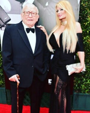 Yvette Rachelle Instagram - 🌈🥲As I write this tears fall down as my dear friend, great buddy and movie Co-Star #EdAsner said his final goodbye today. Thanks dear friend for all our funny and fabulous times we shared on set, having dinners where we would laugh and tell jokes way past your bedtime, hitting all the #Hollywood #Emmys #HBO #universalpictures #redcarpet (You always tripping on my long dress and saying “why didn’t you just wear a mini dress “lol), helping me rehearse my lines for our #universalstudios film #santastoleourdog where I play an Elf and you would say “I was second best #Elf Actor to #willferrell and I am calling Director #JonFavreau as you need to be in his next movie God Damn it!” On our love of animals saving wolves , bison and wildlife together for #defendersofwildlife (and don’t worry Ed I will keep saving the Bison for you as that was your favorite)and us being  #doglovers -on set we would compare pictures of our cute puppy dogs and Ed would brag his dog was always the cutest-his was a Bulldog! There are so many candid photos and every time we spoke I would always write down your funny jokes as you were the funniest guy I ever met and I didn’t want to forget your funny jokes!I know you would say stop crying my beautiful friend so I will for a second so I can post this and go call you in Heaven 😇 Farewell my sweet friend as you really weren’t the curmudgeon people say you were but a kind and sweet soul… Hugs #yvetterachelle