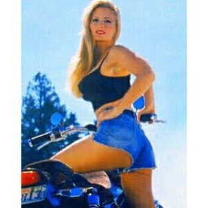 Yvette Rachelle Instagram - Ride like the wind to opportunities on the horizon Have a stellar #FridayFeeling #TGIF #HOT #motorcycle #harley #harleydavidson #bikes #Supermodel #TopModel #Actress #YvetteRachelle