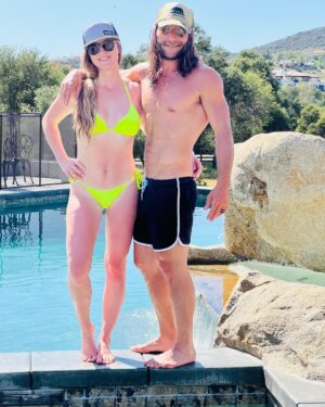 Zach McGowan Instagram - ✌️❤️🍻