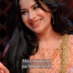 Zakir Khan Instagram - Saaf saaf batana sahi rehta hai @saragurpals #farzimushaira @amazonminitv