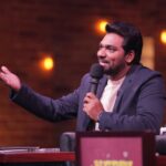 Zakir Khan Instagram - Guys Maine pata kar liya hai!!!! "Yeh thode paise aane se insaan theek deekhne lagta hai" wali baat sach hai.