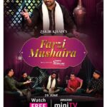 Zakir Khan Instagram - Kuch cheezein sochne me bahut aasaan lagti hai hain par karne me naani yaad aa jaati hai. Aisi hi ek kaam maine uthaya hai. Kal se farzi mushaira aapka hoga. I can’t thank my friends enough for being part of this mela. Full shadi ka ghar tha. Thank you @amazonminitv for believing in our madness #farzimushaira #farzimushairaonminitv @randomvarun @gopaldatt @nishanttanwar @hussain.dalal @farzimushaira @kullubaaazi @namit_nath @kubbrasait @hindujasunny @venussinghofficial @gulati06 @shivankit_parihar @iamkirtikulhari @officialkanikamann @onimakashyap