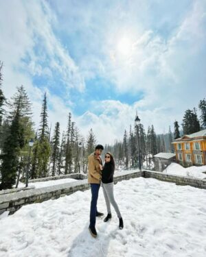 Zalak Desai Instagram - The One With Husband❣️

Caption inspired by F.R.I.E.N.D.S coz why not! It's F.R.I.E.N.D.S reunion week!!!😁💃

Location: @thekhyberresort 
📸: @apple #shotoniphone12
Top: @hm 
Jeans: @zara 
Boots: @marksandspencerindia 
Sunglasses: @forevernew_india 

#Throwback#Vacation#Kashmir#Gulmarg#Bae#Husband#BFF#Love#Posers#Grateful#BlessedWithTheBest#ThankYouGod#ThankYouUniverse✨🙏