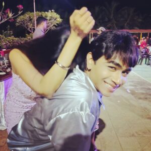 Zalak Desai Instagram - You're my family when I'm away from home! It's just commendable to see how you always stand by me. Be it the tears or the smiles and laughs, you are the one I share it all with!
We've grown so close in such a short span of time! 
I love how you actually let me be your elder sister! Trust me, it's difficult to put into words how amazing that feeling is! 
I am so proud of you for all your achievements but more so, because you're still so grounded and an amazing human being! Remember, this is just the beginning for you! You're going to be a big star in Korea too😁
Aur tab, apni behen ko bhool mat jaana! 🤗
Mera chhotu badaa ho gaya!!!💁‍♀️
Happy 18th Birthday my Bade Chhotu! 😘🎉🎂
@kartikeymalviya 

Swipe right to see how crazy we actually are and how much my chhotu makes me 😂