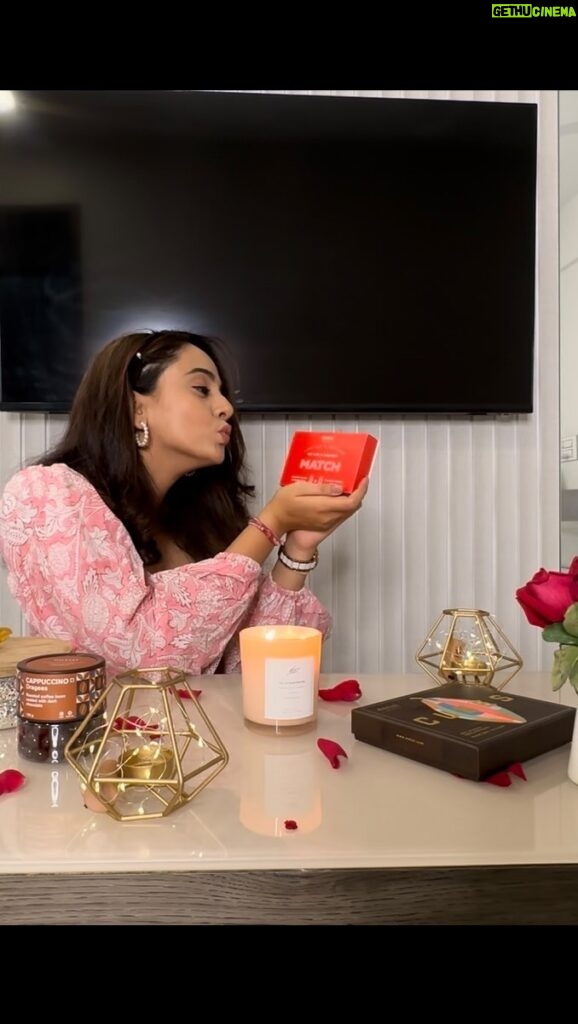 Zalak Desai Instagram - Valentine’s Week begins! And so, I thought of sharing my idea of a perfect Valentine’s gift with you all! I am a dessert freak! 🥰 And honestly, for me, Valentine’s Day celebration is incomplete without chocolates! I experienced the luxury gourmet range of Éntisi chocolates at one of their outlets and totally fell in love with their range! So I had to order two of my favourites, The Cappuccino dragees and the sugar free dark chocolate cubes! But guess what, they have also launched a special limited edition range of chocolates specially for Valentine’s Day! So I also ordered their ‘We are a Match’ chocolate box! And trust me guys, the chocolates are🫶🏼😋🤌🏼 If you want a sweet Valentine’s Day celebration, then do check out the range of @entisichocolatier Ah, and thank me later!😌 Spreading love and sweetness! Happy Valentines Week♥🤗 #Valentines#Gift#Gourmetchocolate#entisi#HonestReview#HonestReviewWithZ#notanad