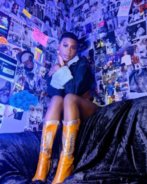 Zandra Cunningham Instagram - 💇🏾‍♀️❤️👩🏾‍🦲